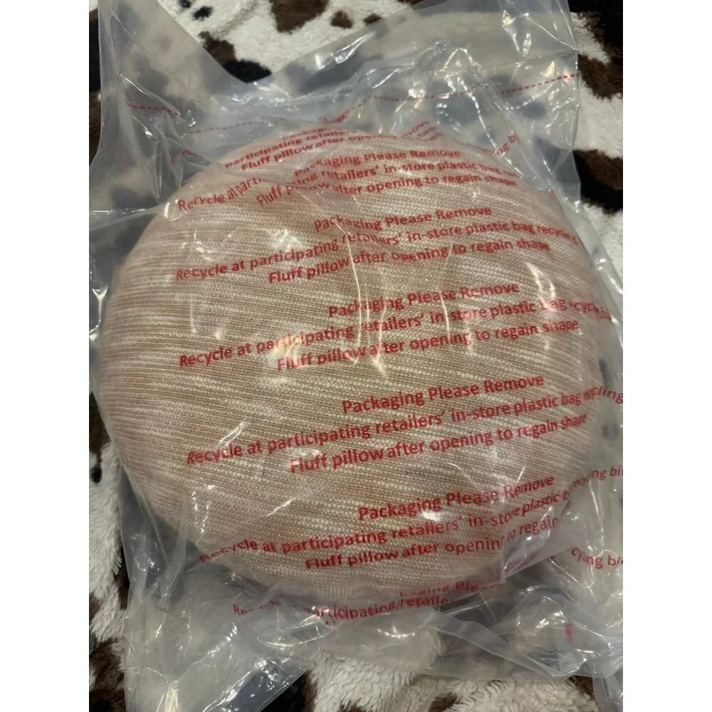 NEW round pillow
